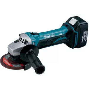 Esmeriladora Angular Inalámbrica Makita DGA452RMJ 18V 4-1/2 pulgadas con baterías BL1840 y estuche Makpac.
